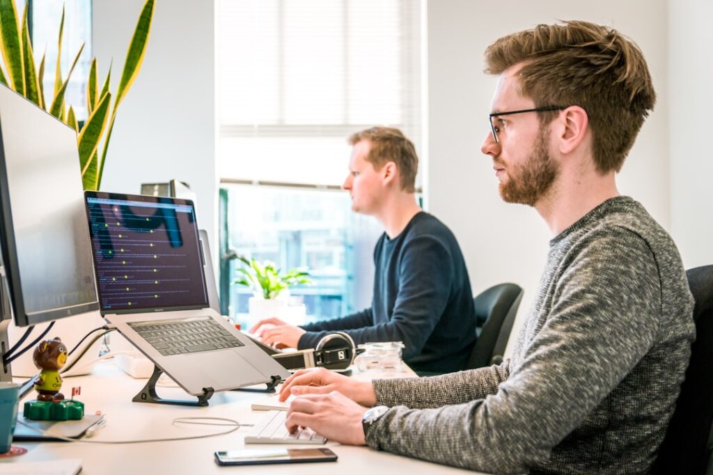 Was schlechte Akustik mit Stress im Büro zu tun hat